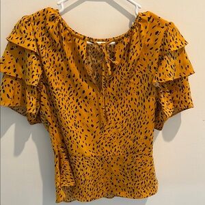 Who What Wear Yellow Flutter Sleeve Ruffled Blouse